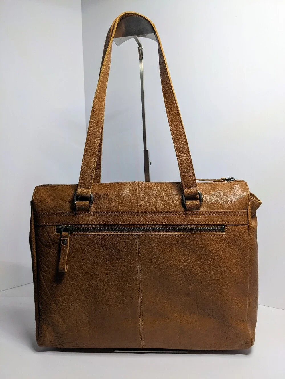 Spikes & Sparrow Padded Leather Laptop Commuter Conv Crossbody, Brandy Cognac